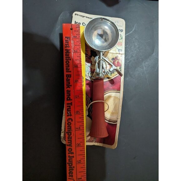 Vintage Progressue Mechanical Ice Cream Scoop with Red Handle NOS - Picture 3 of 4
